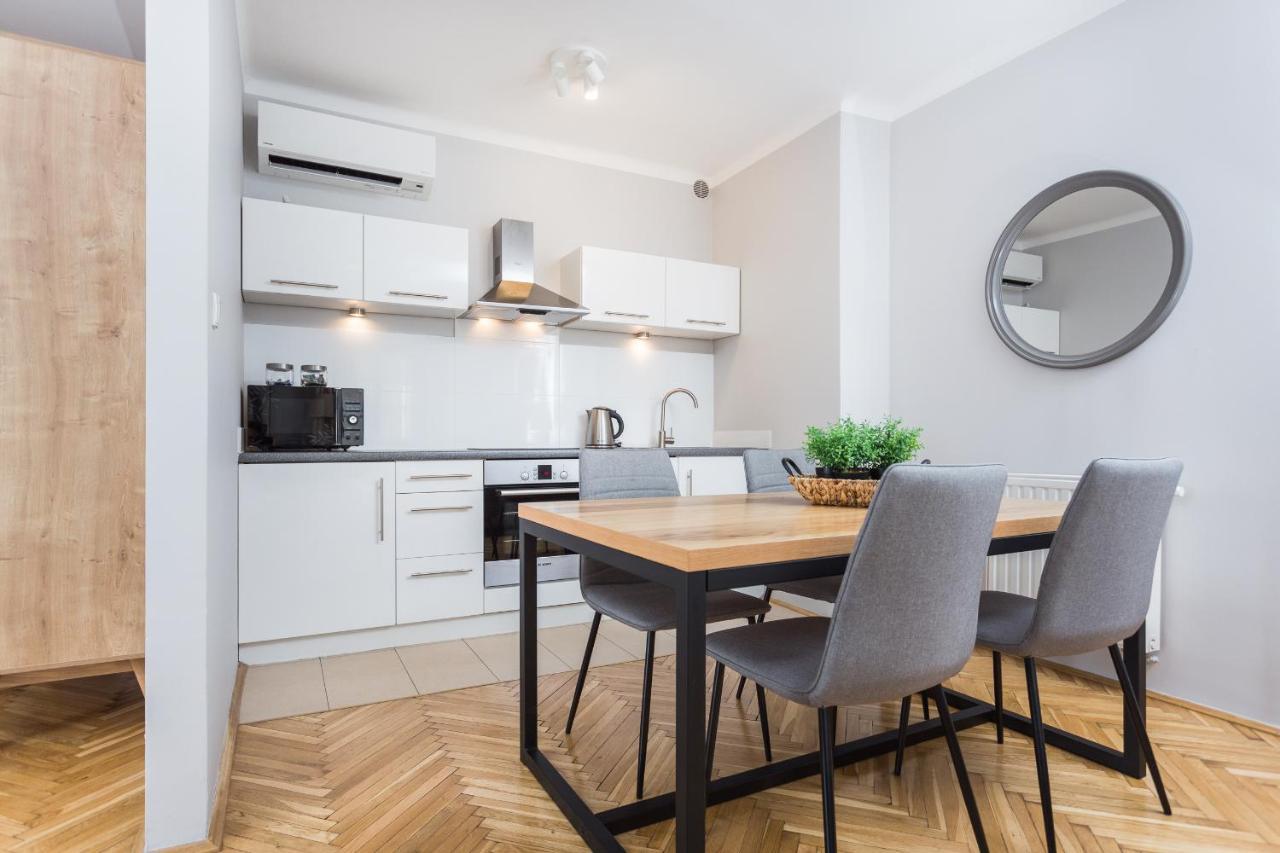 Barbican House Apartments Краков Экстерьер фото